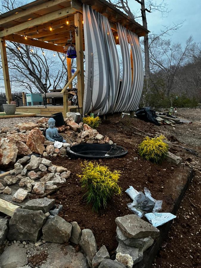 Waterfront Luxury Glamping Dome Hotel Rogersville Buitenkant foto