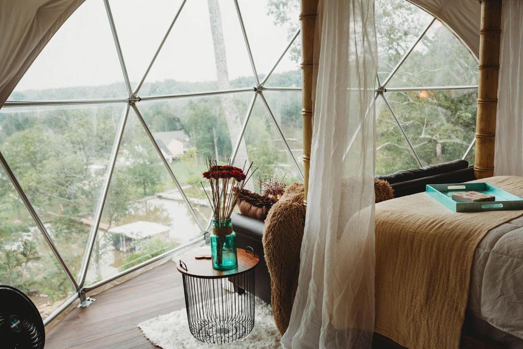 Waterfront Luxury Glamping Dome Hotel Rogersville Buitenkant foto