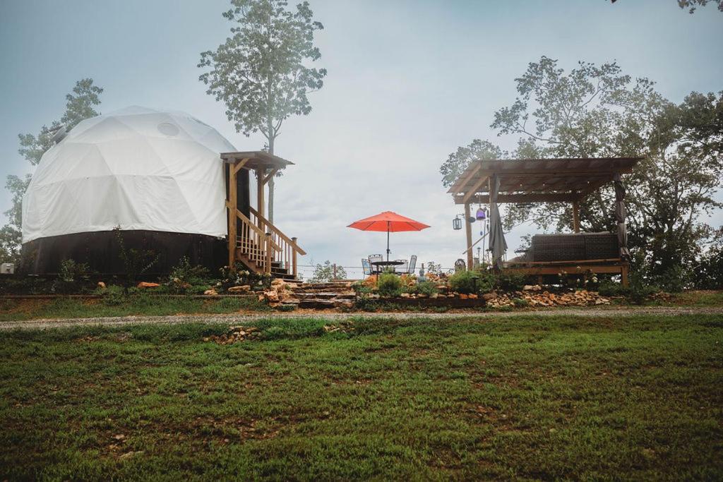 Waterfront Luxury Glamping Dome Hotel Rogersville Buitenkant foto