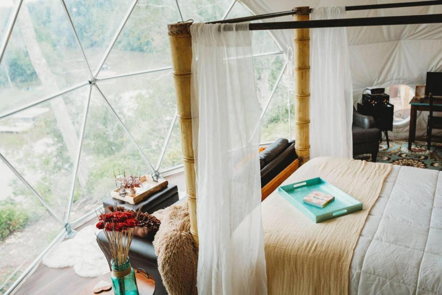 Waterfront Luxury Glamping Dome Hotel Rogersville Buitenkant foto