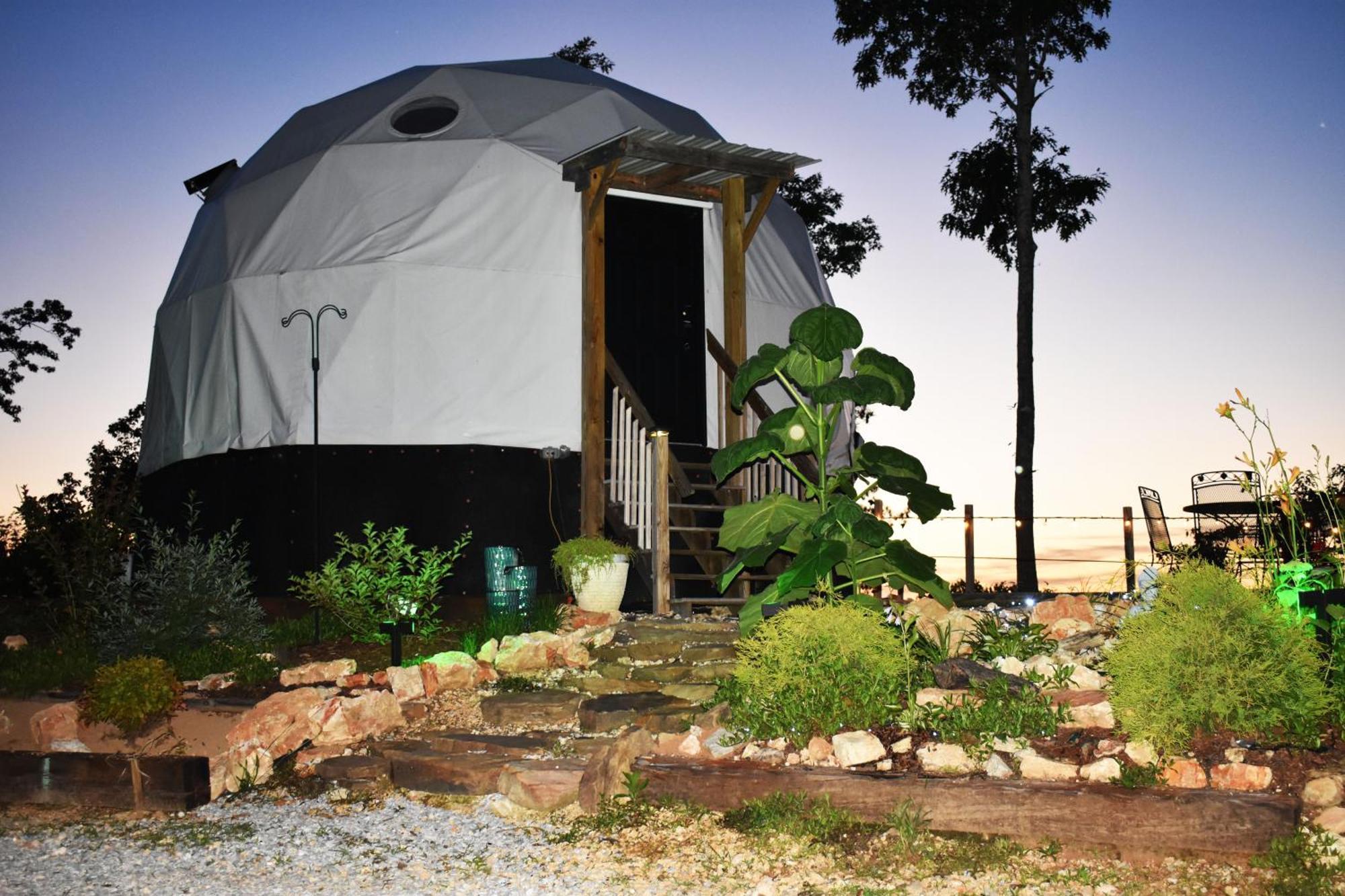 Waterfront Luxury Glamping Dome Hotel Rogersville Buitenkant foto